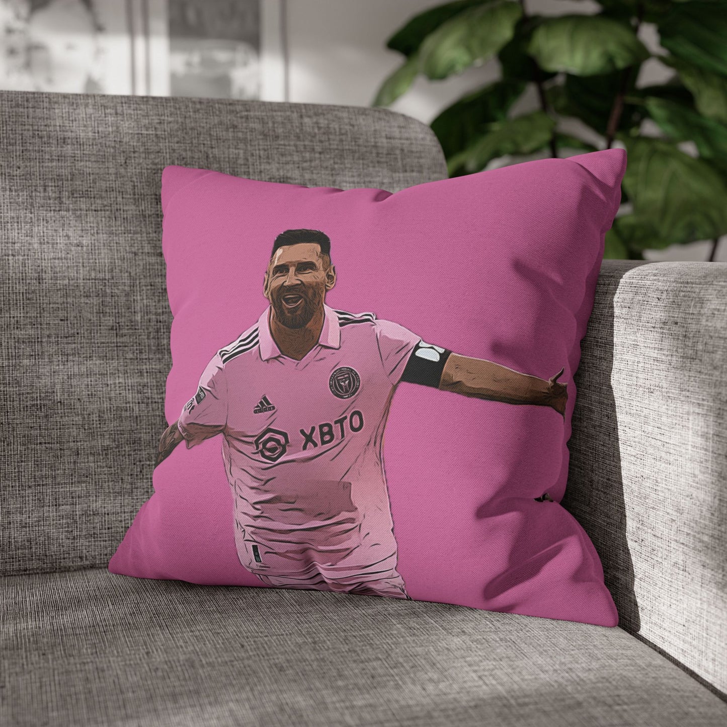 Lionel Messi Pink Throw Pillow – Inter Miami CF Inspired Decor | Soccer Fan Gift